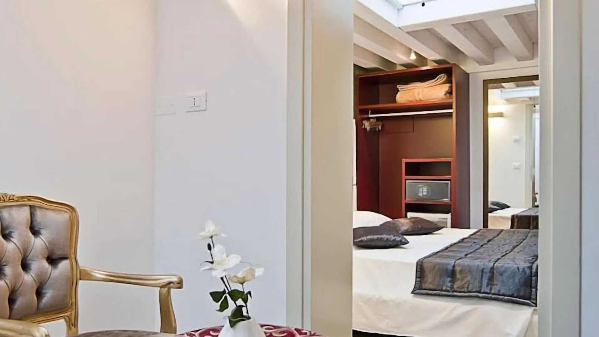 Al Canal Regio - Guest House Venecia