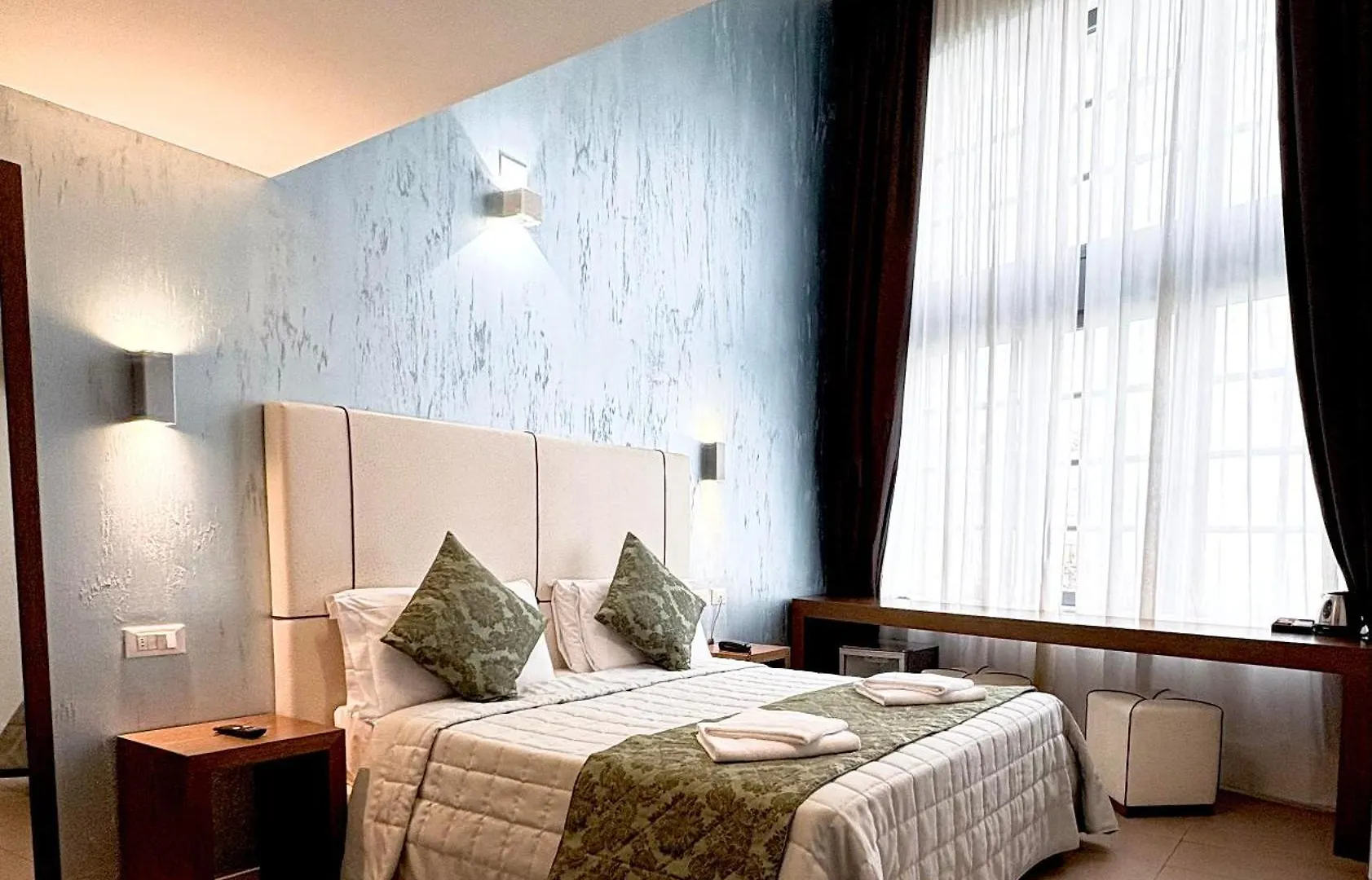 ונציה Al Canal Regio - Guest House